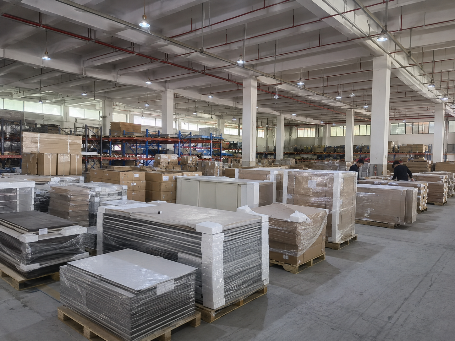 办公家具成品仓储包装出货区